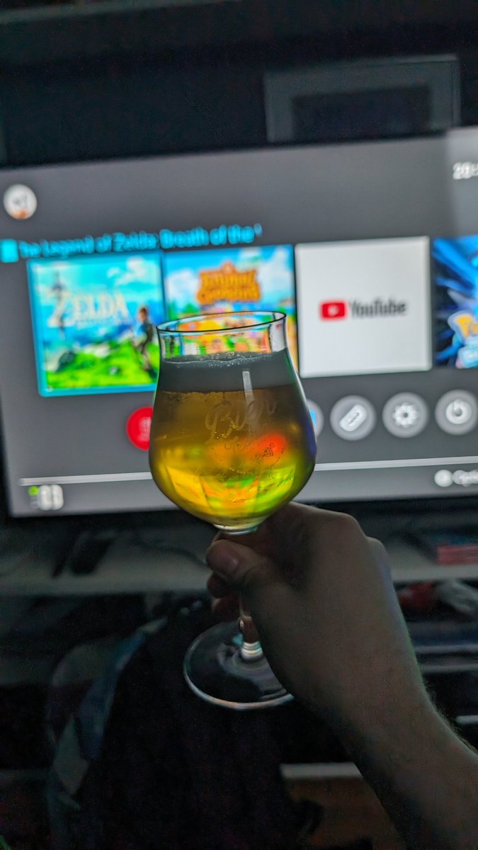 Wie ich <a href="/Cokeatiel/">🦇🖤 𝔐𝔢𝔯𝔩𝔦𝔫𝔢 𝔐𝔞𝔫𝔰𝔬𝔫🎩 𝓥𝓲 🖤🦇</a>'s Pisse bei einer schönen Runde Breath of the Wild verköstige oder sowas idk