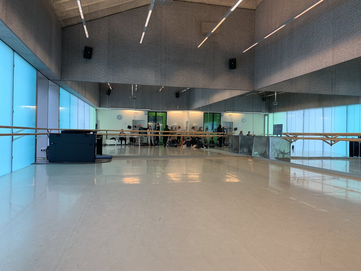 Last week I watched my MSc students from <a href="/TL_DanceScience/">Trinity Laban Dance Science</a>  @TrinityLaban engage in #psychologicalstrategies strategies in their #dance workshops.  
There is always so much to learn from each performing art. Happy to continue being part of this community where I too learn.