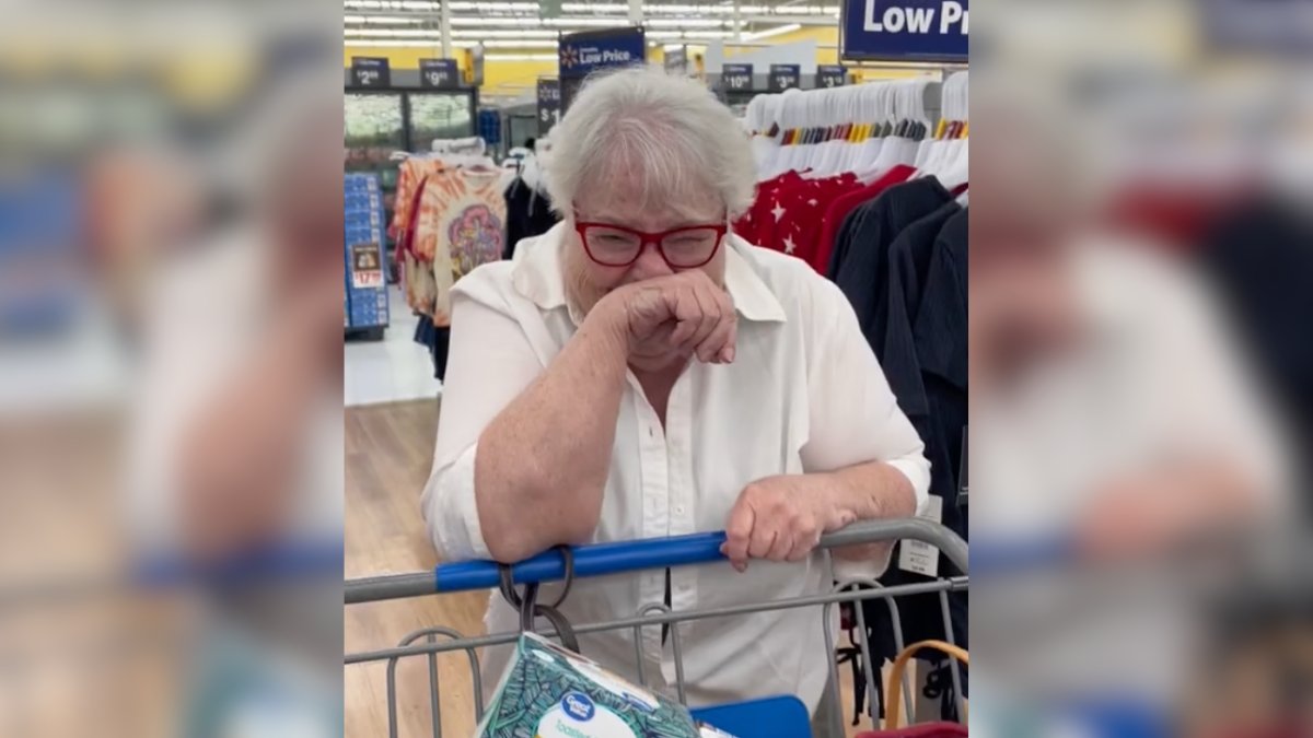 “Memaw” Concocts Wholesome Prank & Her Granddaughter Can’t Help But “Partake”!: Singer-songwriter Valories shared a video of a […] 

The post “Memaw” Concocts Wholesome Prank & Her Granddaughter Can’t Help But “Partake”! appeared first on InspireMore. dlvr.it/T7V1QK