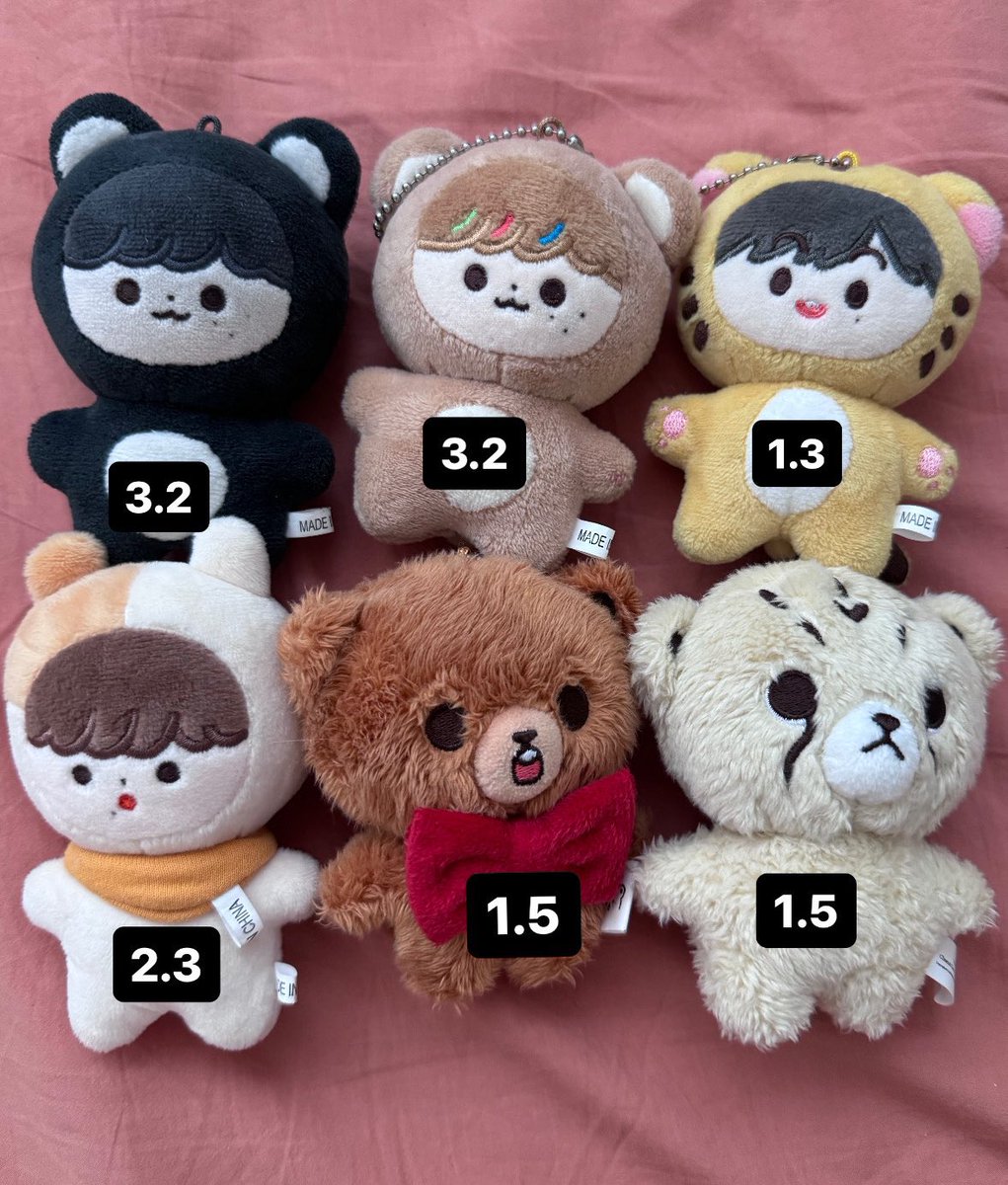 ꒰ ยังไม่ดีล / ไม่พร้อมส่ง ꒱ ตุ๊กตาแฮชาน มาร์ค จีซอง 10cm กมฮโยกี้ ดำ/ลาเต้ 1056 โปโตมาร์ค 455 โปซองงี่ 759 กมโดลี ชีต้าลี 525 *ไม่รวมค่าส่งในเกา 66-132 🪿 สนใจทัก dm/ lin.ee/QwqRHxZ ได้เลยค่า #ตลาดนัดnct #ตุ๊กตาnct