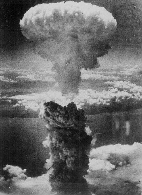 #CelebratingCatastrophes Exploding a #NuclearDevice is celebrated here. It exposes the mindset which doesn't care for people. People living in Baghalchur and Chagai are suffering from this disaster. Expecting Baloch to celebrate is like expecting Japanese to celebrate Hiroshima.