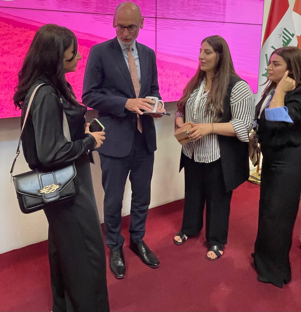 UKinIraq's tweet photo. On 23 May, 🇬🇧 attended Women’s Voices First conference where inspiring women from across Iraq came together to share impressive achievements within their communities across a variety of local women, peace and security issues. #UKISF #WPS https://t.co/2HZwwabbrK