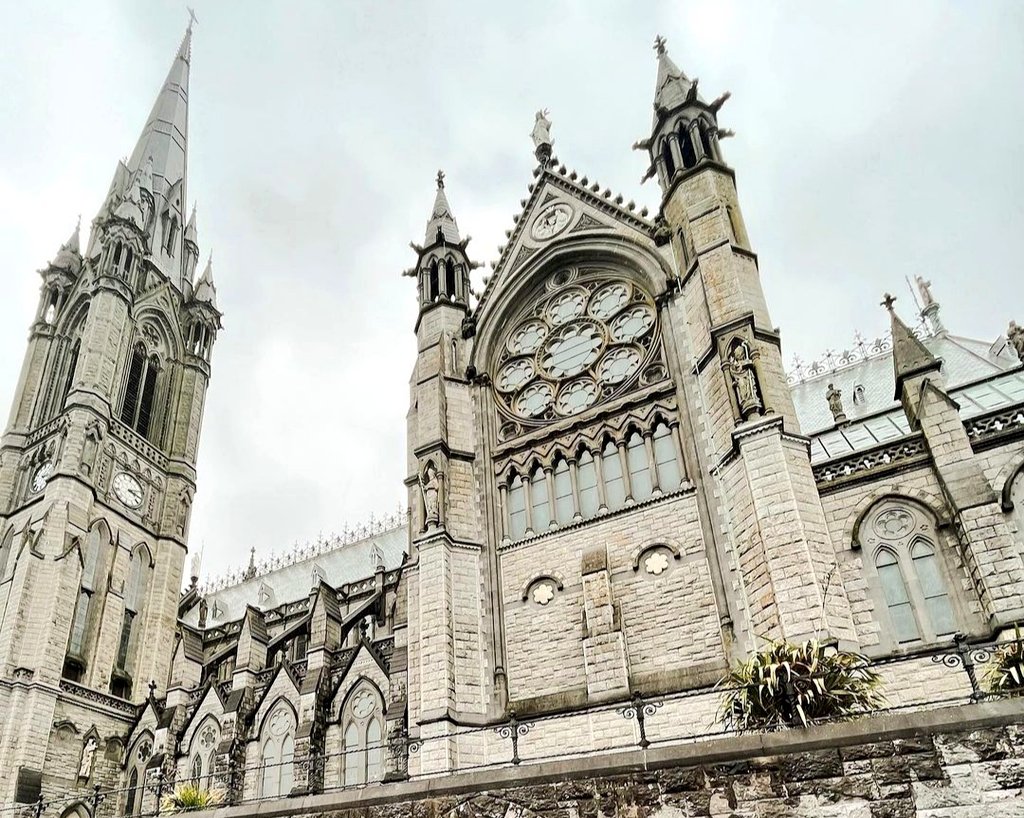 St. Colman's Cathedral,#Cobh, #Ireland. #EDWARDWELBYPugin & #GeorgeAshlin.1867-1915.

#awnpugin #pugin #augustuspugin #gothicrevival #saintcolman #edwardpugin #saintcolmancathedral #stcolmancathedral #art #gothicrevivalarchitecture #ecclesiasticalarchitecture #architecturelovers