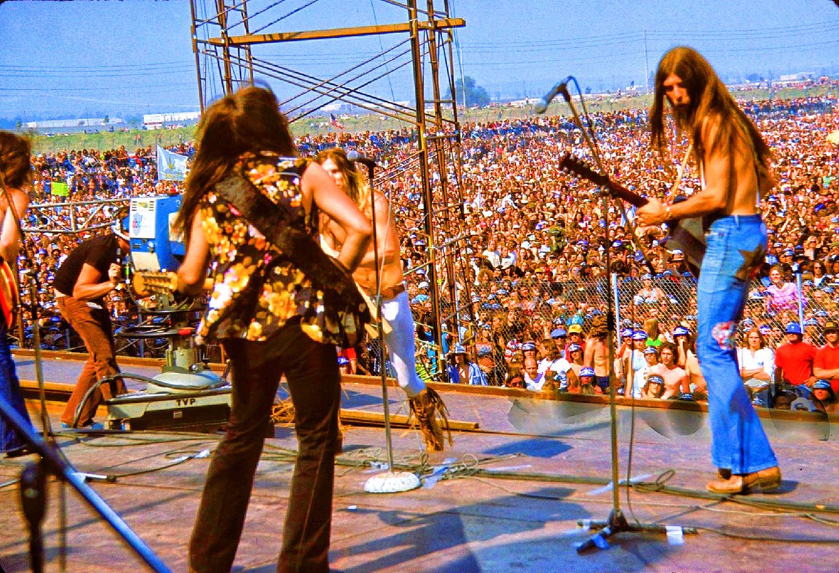 nostalgiarock's tweet photo. April 6, 1974 • Black Oak Arkansas rockin’ the stage at the California Jam in Ontario, California.

📷: Photo by © ABC Photo Archives/Disney General Entertainment Content via Getty Images • Edited by @nostalgiarock https://t.co/P1P7EOPoio