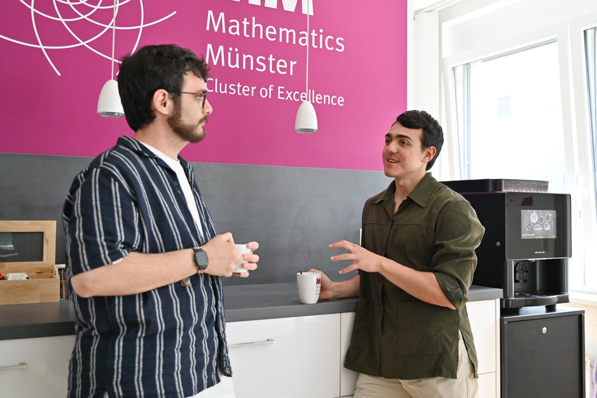 Mathematics Münster (@math_muenster) on Twitter photo How we can understand materials with the help of PDEs, and where they might take us next. 👂Listen to the new episode of our MM Podcast #OnATangent and join Mert Bastung and host Simone Ramello <a href="/simone_ramello/">Simone Ramello 🏳️🌈</a>. mathematicsmuenster.podigee.io/2-new-episode How we can understand materials with the help of PDEs, and where they might take us next. 👂Listen to the new episode of our MM Podcast #OnATangent and join Mert Bastung and host Simone Ramello <a href="/simone_ramello/">Simone Ramello 🏳️🌈</a>. mathematicsmuenster.podigee.io/2-new-episode