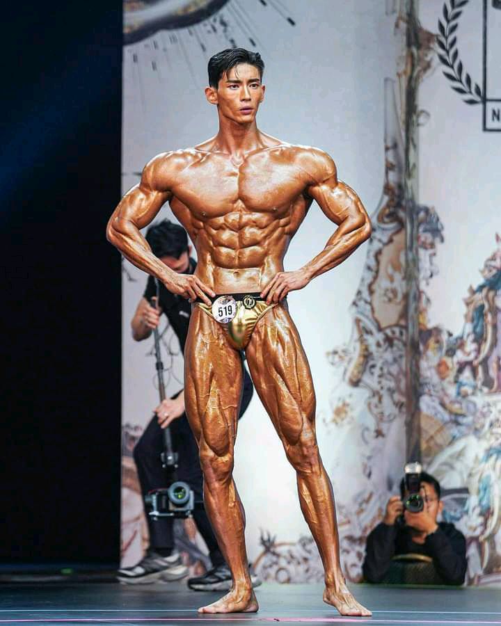 supplements_rsa's tweet photo. 🎨 Embrace the art of sculpting without clay - shaping your dreams and goals with determination and creativity. Sometimes, the most beautiful masterpieces are crafted from the intangible. 💫 #ArtOfLife #CreateYourReality #Innovation https://t.co/TAYG3Ve9Nf