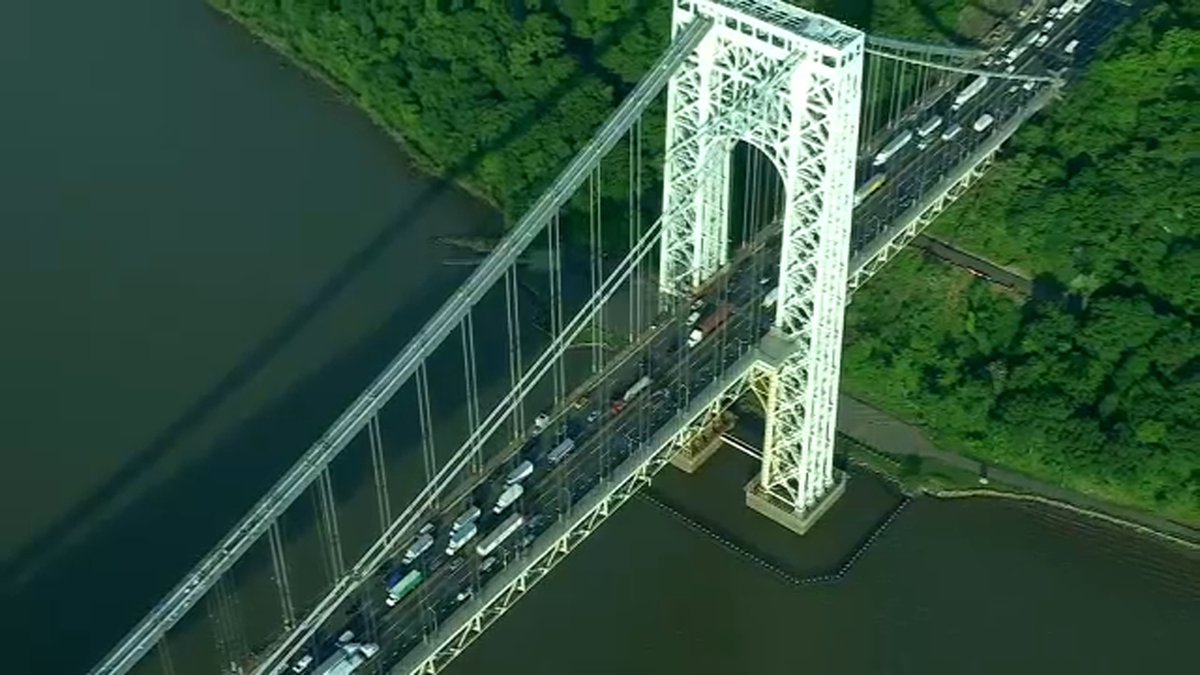 Memorial Day Weekend drivers should avoid traveling at these peak times 7ny.tv/3KlfDyO