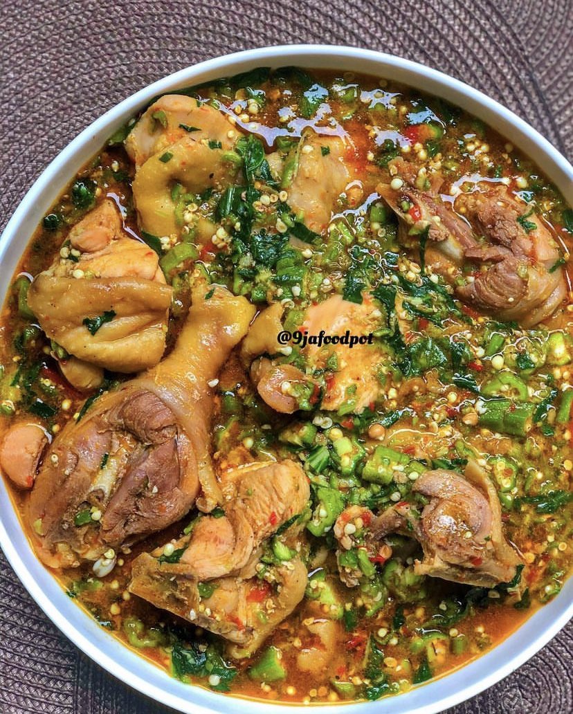 Let's settle this
Egusi soup.         Or.      Draw soup?