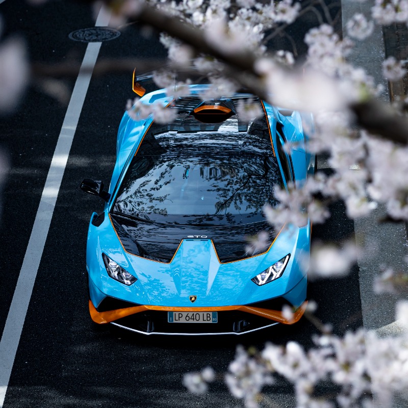 Lamborghini's tweet photo. How fast can you rewrite your story? At the max speed of a Huracán STO.

#Lamborghini

CO2 Emission and Fuel consumption combined: https://t.co/MLO6PI23fq