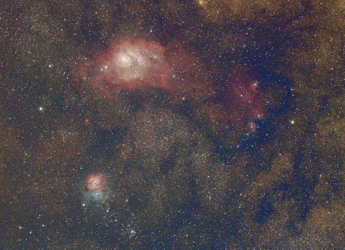 学生と電子観望してます。
M8とM20 10分露出
南半球なので、南が上で😀