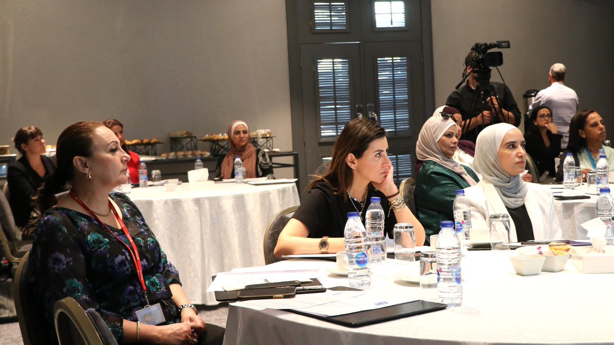 UNDPJordan's tweet photo. أطلق برنامج الأمم المتحدة الإنمائي في الأردن استراتيجية المساواة بين الجنسين للأعوام 2024 – 2027 بحضور ممثّلين من المؤسسات والجهات الرسمية والخبراء المحليين والدوليين ومجموعة من النساء القياديات. المساواة بين الجنسين هو حق من حقوق الإنسان ومكون أساسي لتحقيق التنمية الشاملة. https://t.co/IBU0BtjLTp