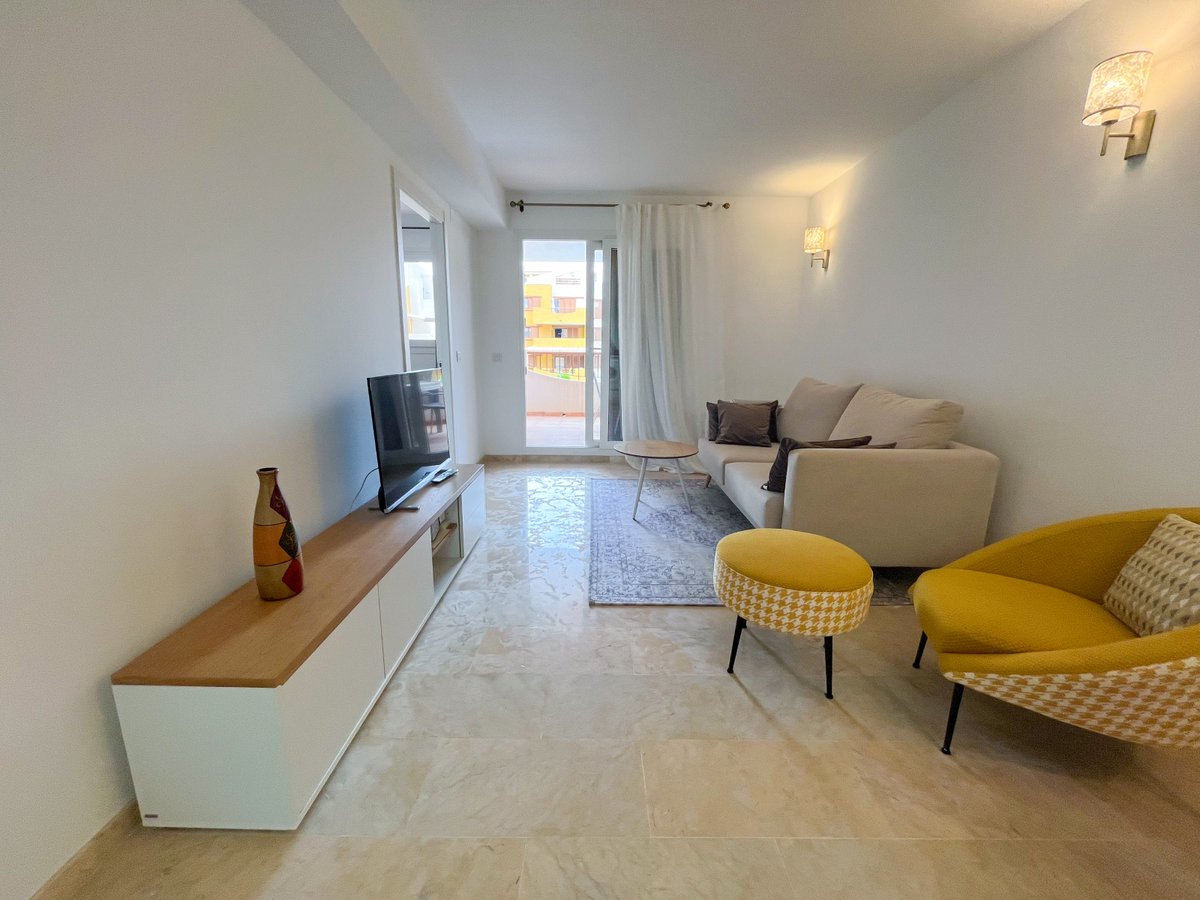 fiestaprop's tweet photo. €275,000
2 Bedroom Apartment
Punta Prima
Alicante (Costa Blanca)
Spain
https://t.co/dVLQwvxUtl https://t.co/l1N354lhka