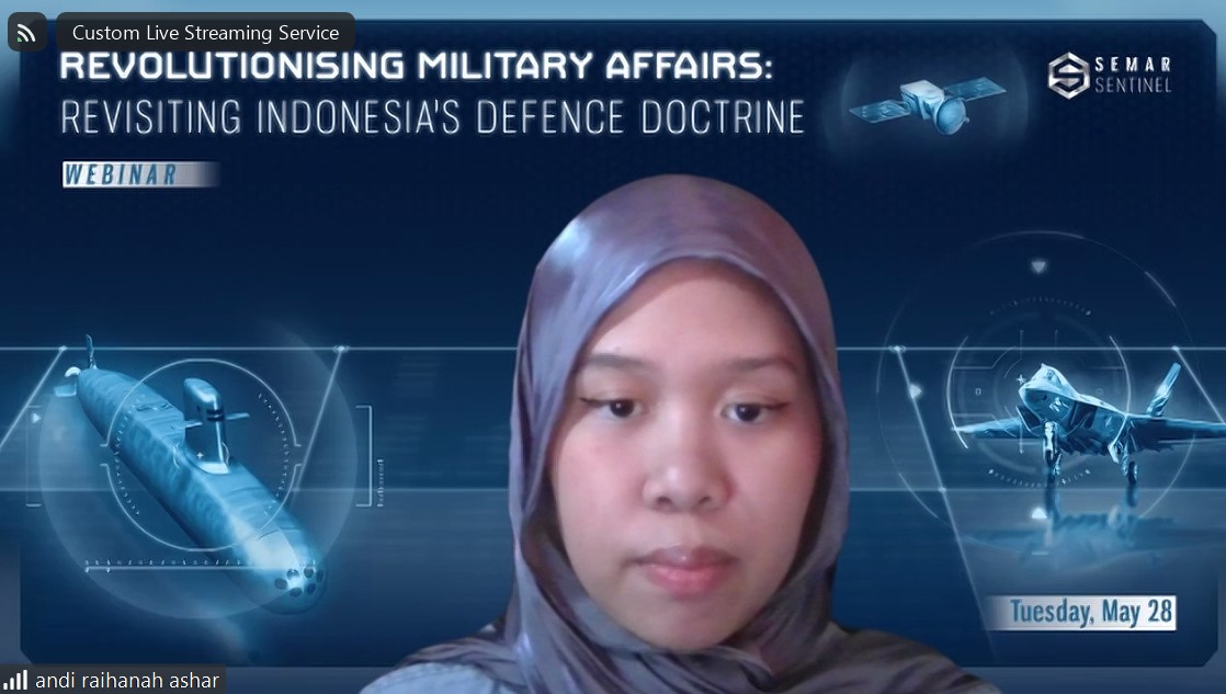 Welcome, everyone! Lead Analyst for counterterrorism and maritime security at PT Semar Sentinel Indonesia, Andi Raihanah Ashar (@aandiraihanahh), is giving her opening remarks for the webinar.

#SemarSentinelWebinar #CollaborativeCombat #Doctrine