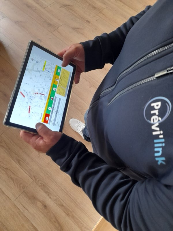 🚨🔥 Prévi'link fait l'actualité dans <a href="/LesEchos/">Les Echos</a> ! La start-up accompagnée par le Village by CA Finistère propose une cartographie des sites permettant une accessibilité plus rapide et plus optimale des secours en cas d'alerte ! 
lesechos.fr/pme-regions/in…