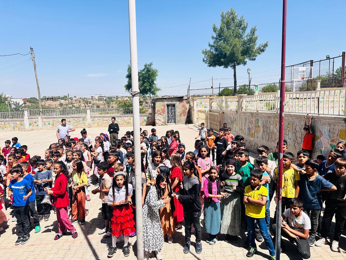 Mardin/Dargeçit-Kılavuz Ortaokulu/İho (@kilavuzort_iho) on Twitter photo Geleneksel Çocuk Oyunları Şenliğimizden kareler.
<a href="/tcmeb/">Millî Eğitim Bakanlığı</a>
<a href="/mebtegm/">Temel Eğitim Genel Müdürlüğü</a>
<a href="/Mardin_Valiligi/">Mardin Valiliği</a>
<a href="/Murat69_Demir/">Murat Demir</a> Geleneksel Çocuk Oyunları Şenliğimizden kareler.
<a href="/tcmeb/">Millî Eğitim Bakanlığı</a>
<a href="/mebtegm/">Temel Eğitim Genel Müdürlüğü</a>
<a href="/Mardin_Valiligi/">Mardin Valiliği</a>
<a href="/Murat69_Demir/">Murat Demir</a>