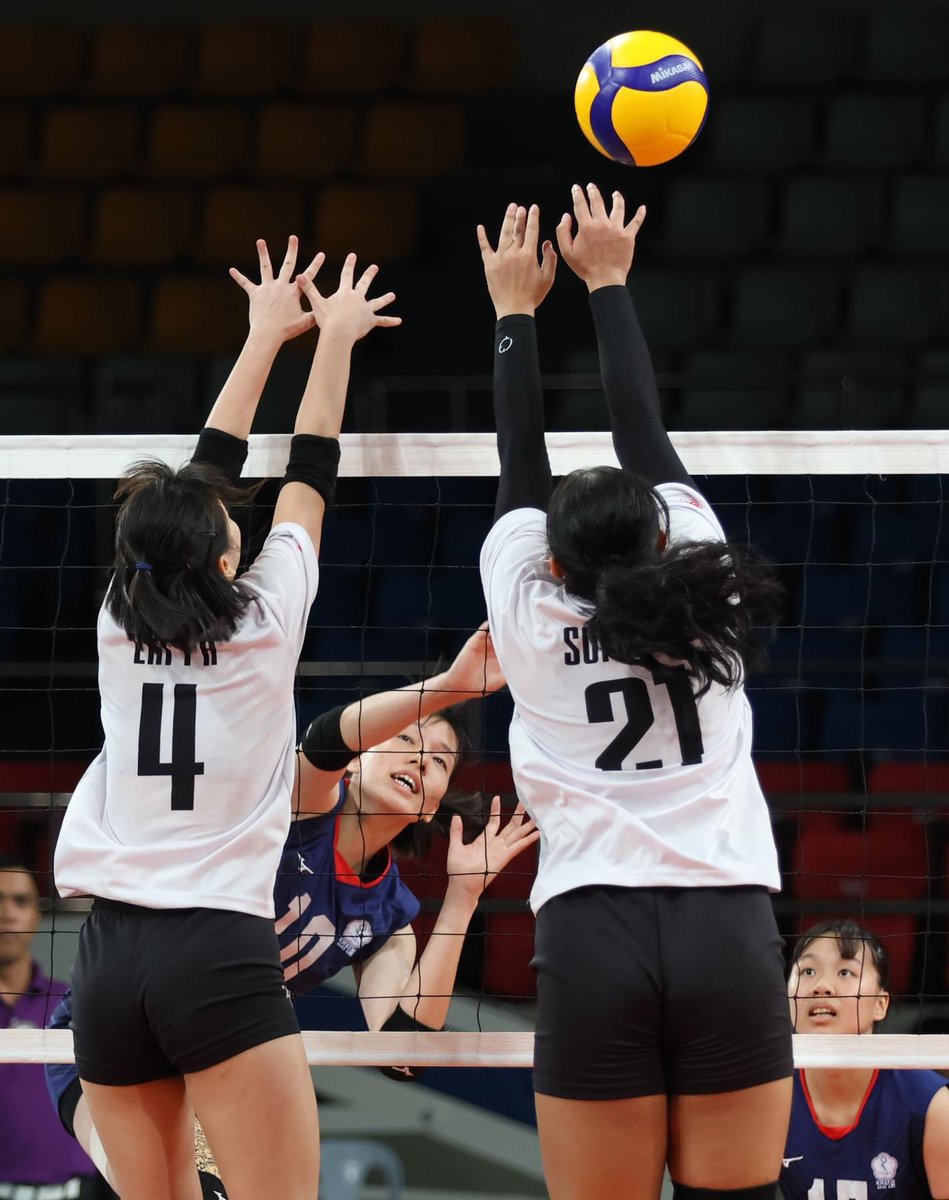 Chinese Taipei capture 9th place with 3-0 win on Singapore
Read more: asianvolleyball.net/new/chinese-ta…
#FIVB #VolleyballWorld #AVCChallengeCup #AVC #AVCVolley #AsianVolleyball #mikasasports_official #StayActive #StayStrong #StayHealthy