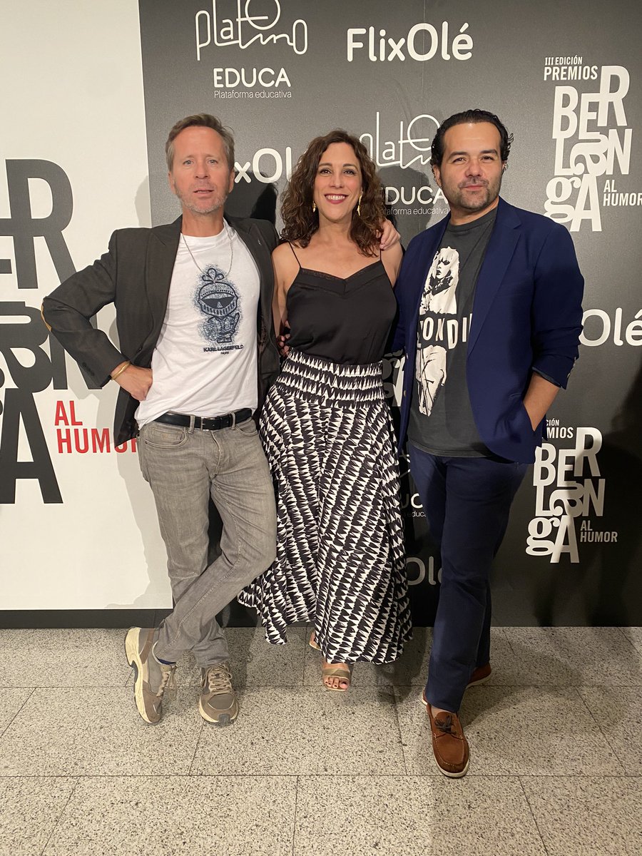 Enciende_TV's tweet photo. Anoche disfrutamos de la III Entrega de Premios Berlanga al Humor, unos premios que ponen por fin a La Comedia en el centro ❤️ Estábamos nominados por @entre_compadres en la categoría de Mejor Programa de Entretenimiento junto  a estos grandes de la tv, vaya pasada 🤩 https://t.co/cuiK0aGlC4