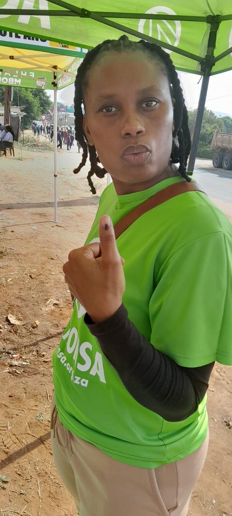 My vote is not a secret, im green 💚💚