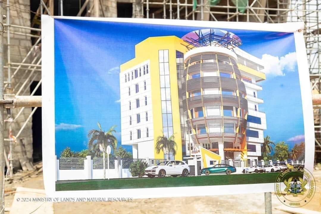 Construction of 8-Storey Ashanti Regional Minerals Commission Complex ongoing .Expected to be completed in October 2024.

It consists of state-of-the-art laboratories, workshops and many offices towards an effective regulatory activities in the Mining Sector.

#Bawumia2024