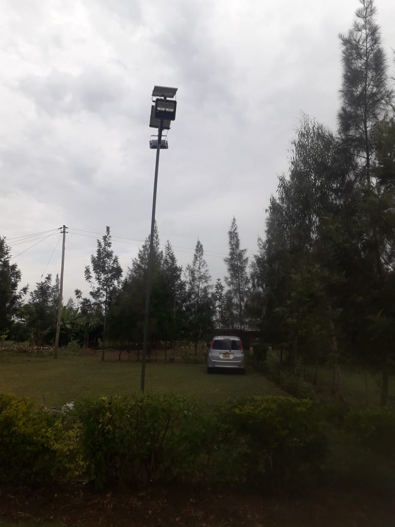 𝐁𝐔𝐒𝐇 𝐎𝐔𝐓𝐃𝐎𝐎𝐑 𝐒𝐄𝐂𝐔𝐑𝐈𝐓𝐘 𝐅𝐋𝐎𝐎𝐃𝐋𝐈𝐆𝐇𝐓𝐒.

SOLAR OUTDOOR SECURITY FLOODLIGHTS (Automatic with Photocell Sensor to Automatically Switch ON at Night and OFF in the Daytime) 

𝗣𝗥𝗜𝗖𝗘𝗦:
30w 3,500/=
60w 4,500/=
100w 5,200/=
200w 7,000/= 
300w 8,700/=
400w