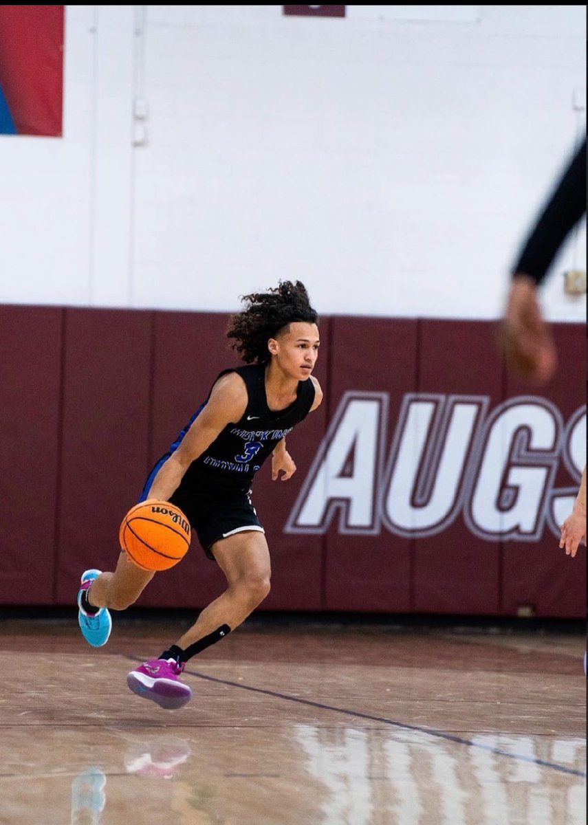 <a href="/a3_anthony/">Anthony smith lll</a>, a 6'4" guard for Hopkins and Jsizzle, is exceptionally fast and shifty. His athleticism enables him to navigate defenses effortlessly, and he is a reliable shooter from all ranges. With his dynamic playmaking and scoring ability, Anthony stands out on both ends.