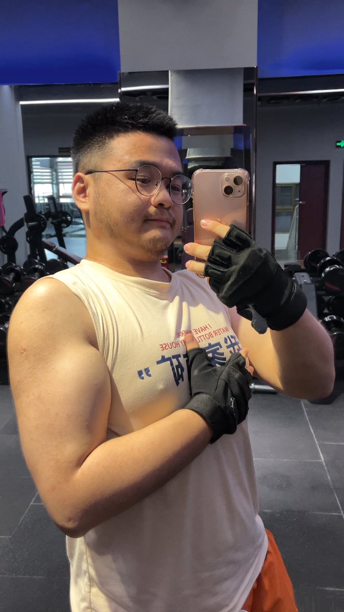 石头石乾志 tweet media