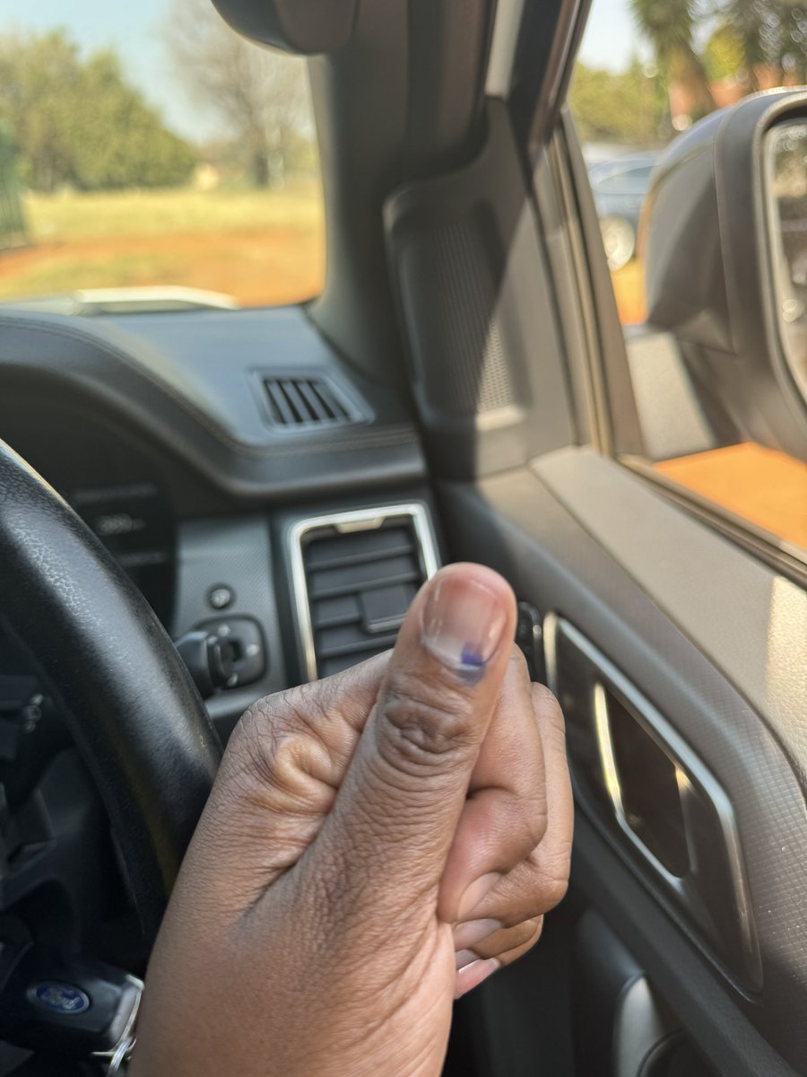 mphomohale's tweet photo. #IamVotingANC https://t.co/9IuFW5mrHx