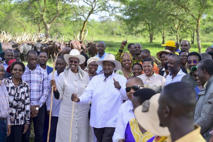 Full Statement:  I cannot accept to keep quiet when my neighbours are in poverty - Museveni - #ChimpReportsNews
chimpreports.com/full-statement…