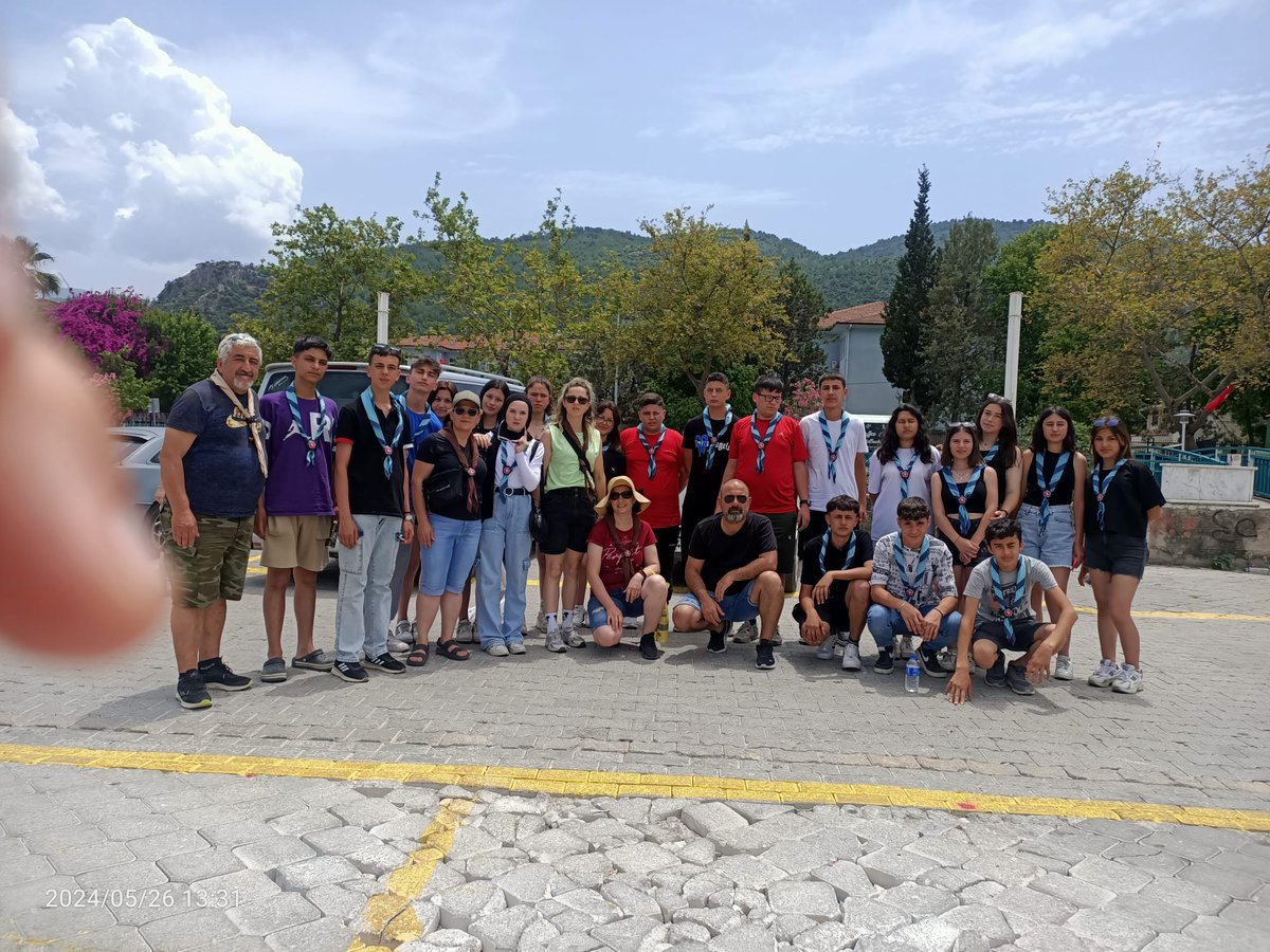 bozdoganmtal's tweet photo. Bozdoğan İsmet Sezgin MTAL öğretmen izci liderlerinin yetiştirdiği seçkin izciler eğitim öğretim yılını 25-26 Mayıs'ta Fethiye'deki izci kampı ile taçlandırdı.Emeği geçenlere teşekkür ederiz.
@Aydin_MEM 
@MehmetMadran09 
@veyselkasapoglu 
@BozdoganIlce 
@bozdoganmtal https://t.co/7ggE2DQi4g