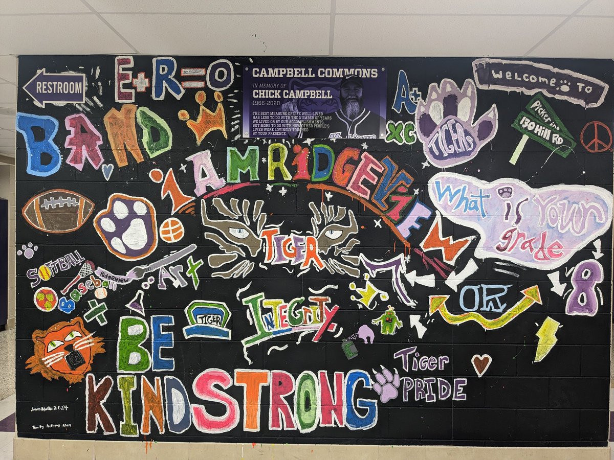 ksmithplsd's tweet photo. @RidgeviewPLSD a huge shout out to Mrs Smith and her graffiti club for creating such an awesome selfie wall here at Ridgeview.
It was so cool to see this take shape and come to completion! https://t.co/1ROENSibox