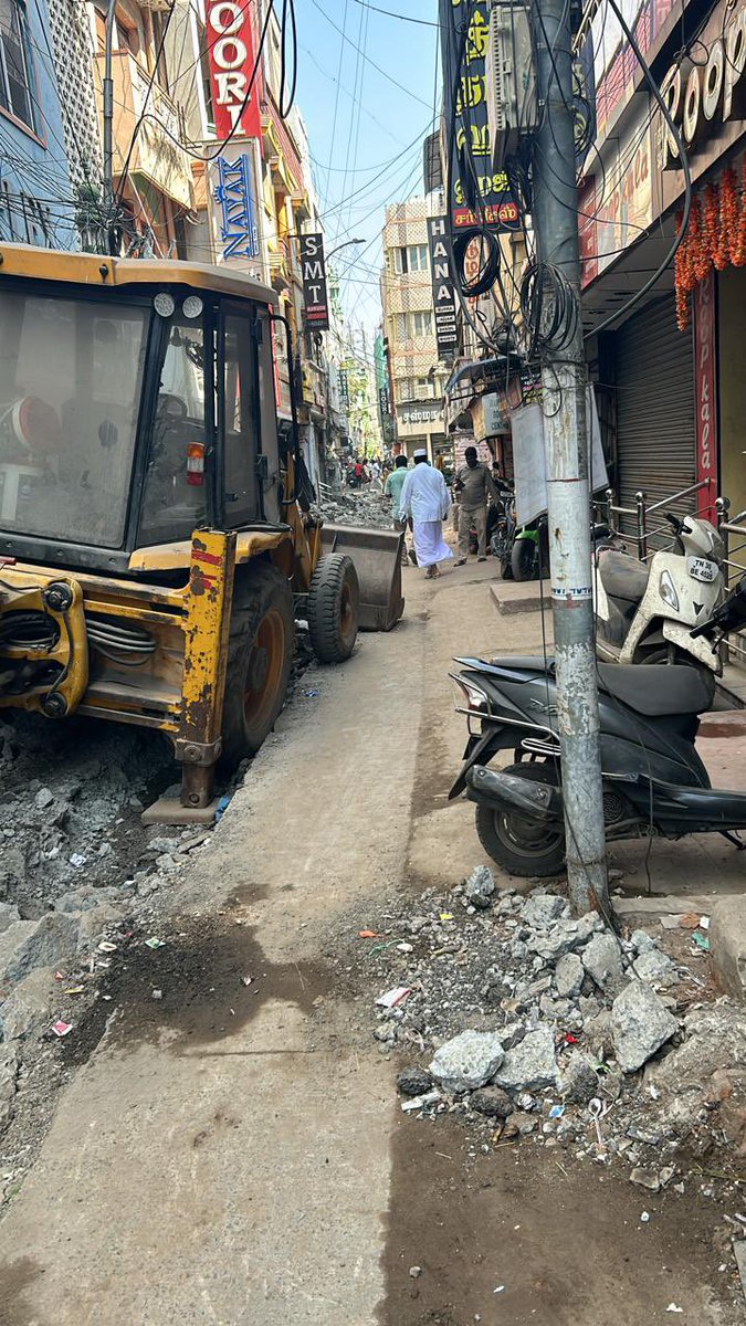 gani1919's tweet photo. @chennaicorp Angappa Naicken street, Chennai corporation #ward60 February 2024 started laying pipes in our street. They've damaged our cement road and laid the pipe two months back, so far they have not restored Higher officials, please visit and let us know when will #restore https://t.co/CUZ5uTaLvR