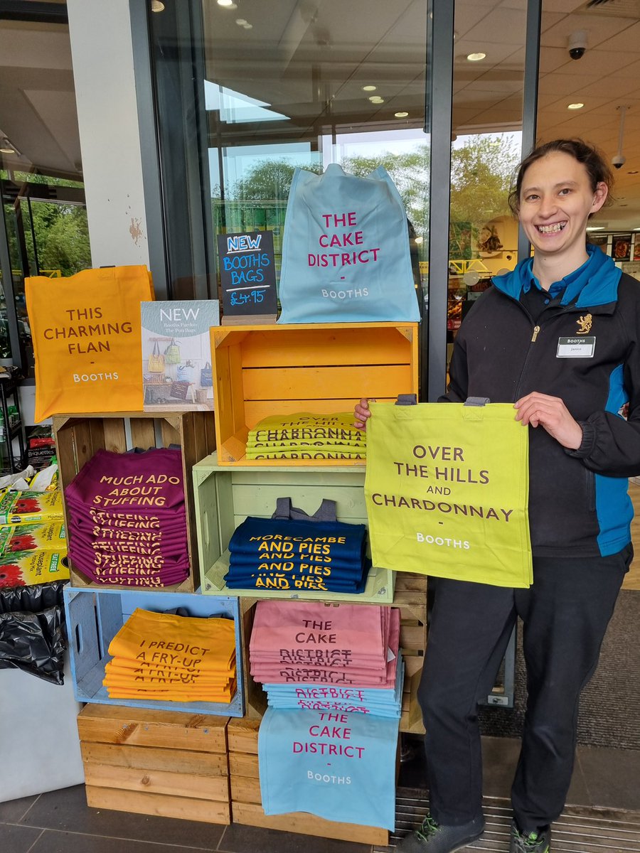 What is your favourite Booths bag pun? Janice at Barrowford has a lovely display of our new Booths bags for you to choose from🛍️