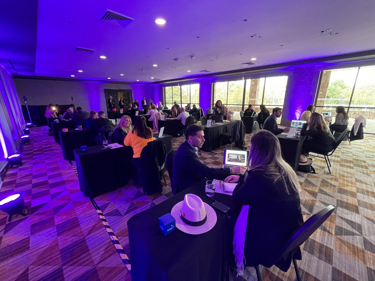 <a href="/cristobalbnitez/">Cristóbal Benítez Villafranca</a> <a href="/FEDETUR_Chile/">Federación de Empresas de Turismo de Chile</a> <a href="/alagev_/">ALAGEV</a> <a href="/meetingsChile/">Turismo de Reuniones Chile</a> Durante esta jornada, se sostendrán cerca de 4️⃣0️⃣0️⃣ reuniones que permitirán generar vínculos permanentes entre compradores y proveedores, además de establecer valiosas conexiones, explorar oportunidades comerciales y proyectar nuevos negocios 🇨🇱🤝🇧🇷