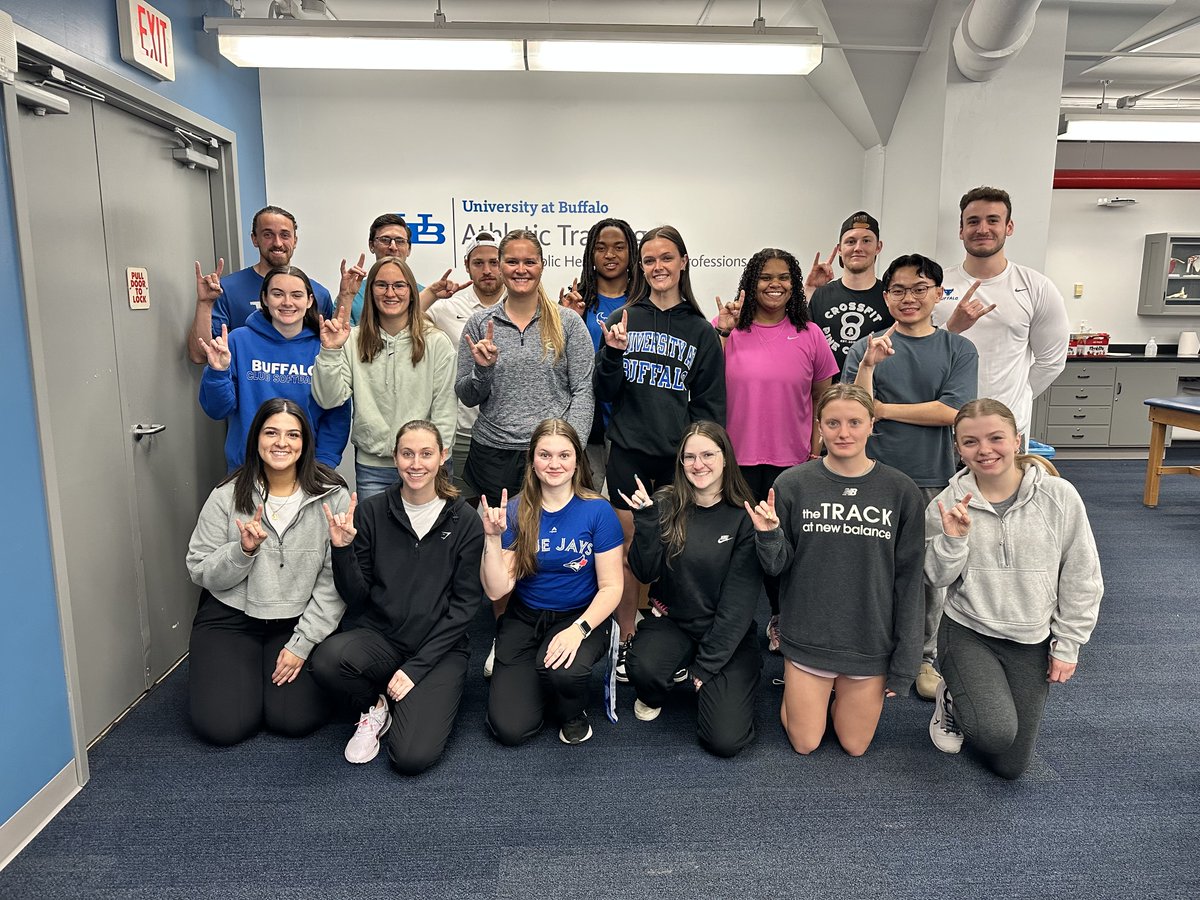 Today we welcome our next cohort of MSAT students. Welcome Class of 2026! These 18 are joining us from various states and countries! Now they are a Bull🤘We cant wait to see you grow over the next 2 years into young professionals. #ubuffalo #ubsphhp #classof2026