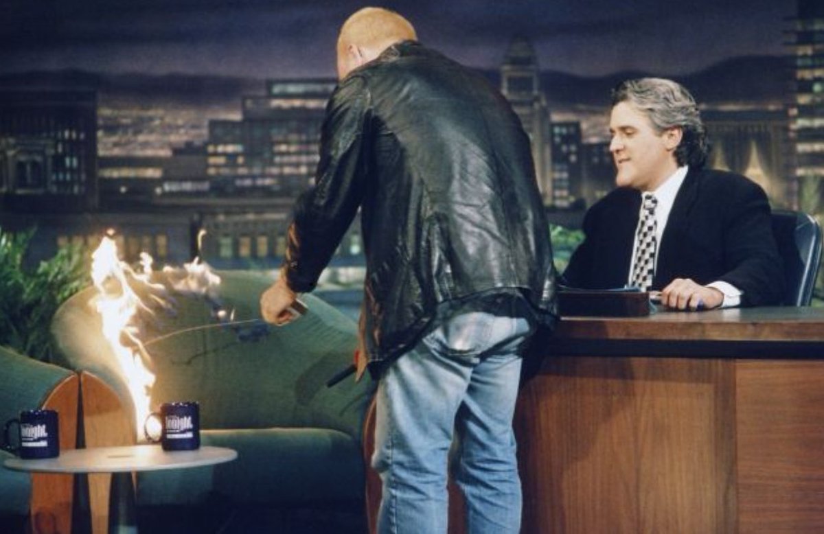 May 06, 1994 Show: Comedian Bobcat Goldthwait sets fire to the couch on The Tonight Show #BobcatGoldthwait #PR