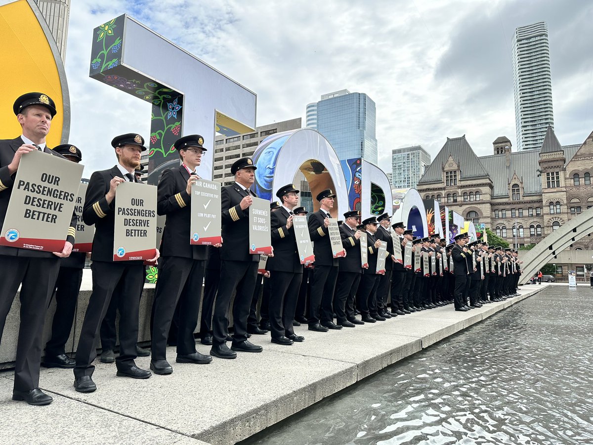 AirCanadaPilots's tweet image. Air Canada pilots, united as one voice, are calling for an end to route cancellations and delays, demanding a more reliable future for airline travel in Canada and the #WorldClassContract they have earned.#worldclasscontract #aircanadapilots #ALPAPilots @AirCanada