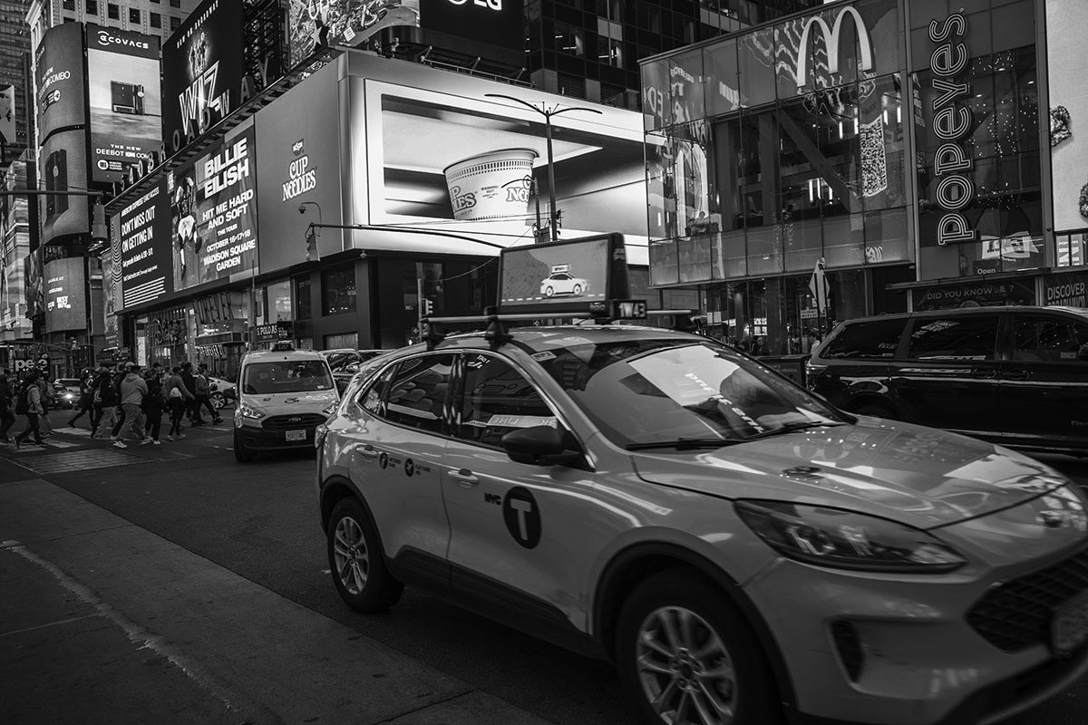 Walking through Times Square & Broadway a few weeks ago. #photography #photographylovers #newyork