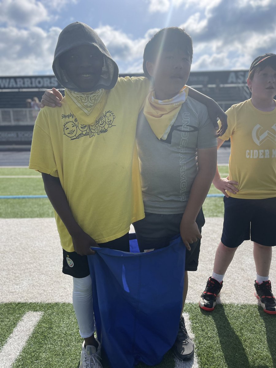 Fifth Grade Field Day! ☀️💛🥳 Thank you to our amazing PE staff and volunteers for a fun filled morning! #WiltonWayCT #FifthGradeFunDay #BeldenHill5 <a href="/WPSCMSocial/">CM Live</a>