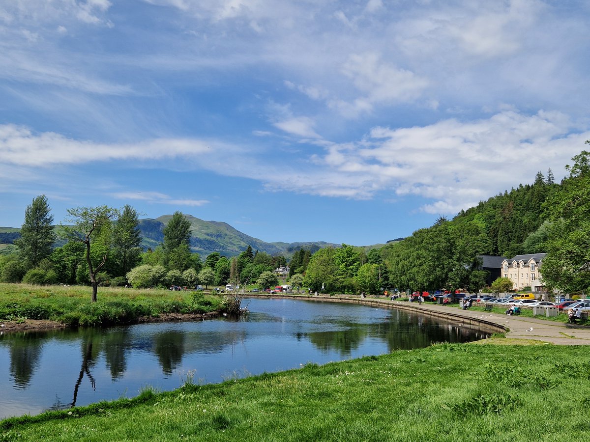 lomondtrossachs's tweet image. 📢Job alert!

Tourism businesses in the National Park are essential to creating a thriving place that benefits visitors &amp;amp; residents. 

We're looking for a Sustainable Tourism Manager to lead, develop &amp;amp; manage sustainable tourism functions that support businesses in the Park. 🧵