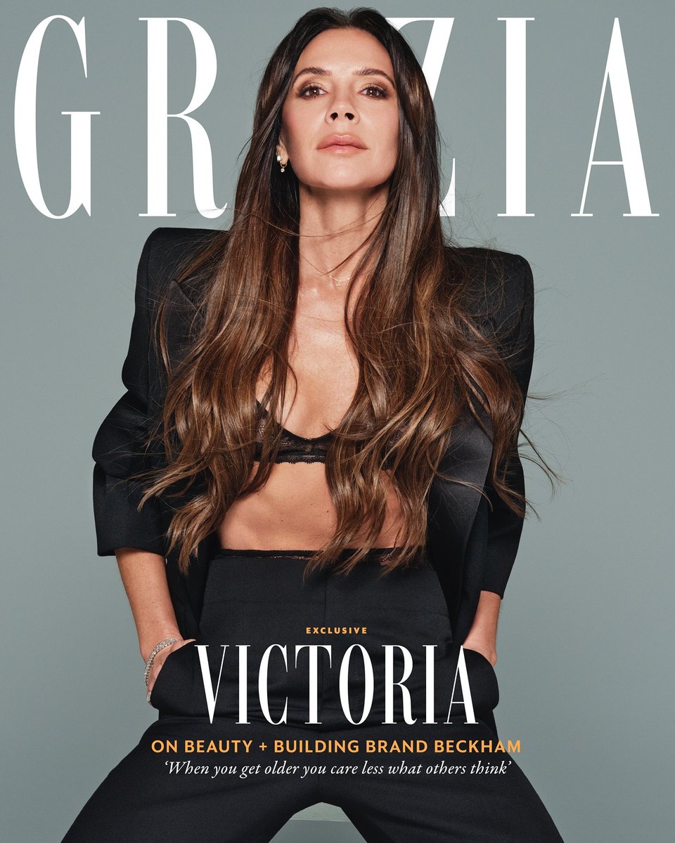 I loved talking to @GraziaUK about #VictoriaBeckhamBeauty — from making my homemade beauty videos, to our bestselling Satin Kajal Liner (one sold every 30 seconds!) and of course my obsession with brows.

Online now and out on newsstands >> graziadaily.co.uk/celebrity/news…