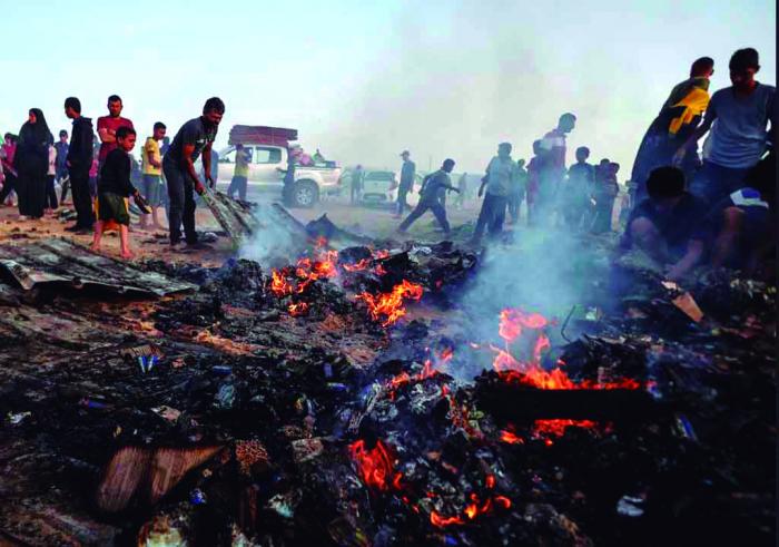 Fuerzas de Israel perpetraron nuevo ataque criminal contra campamento de desplazados en #Rafah, #Palestina, provocando masacre de decenas de refugiados. Se evidencia la impunidad del genocidio israelí, violatorio del Derecho Internacional Humanitario y de la orden de @CIJ_ICJ.