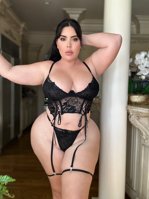 Good morning https://t.co/fAaRj0dTpy