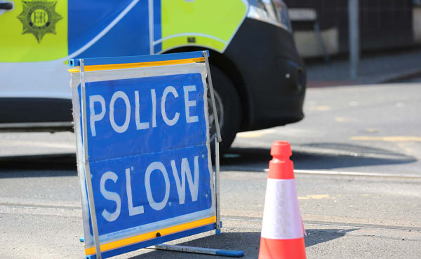 A man who fell from an e-scooter whilst riding along a Nottingham road has died from his injuries. Emergency services were called to Carlton Road, St Ann’s, shortly after 8pm on Thursday (23 May). orlo.uk/PSCTP