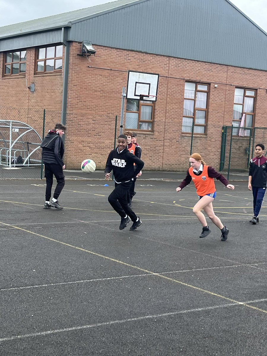 EVCgaa's tweet photo. Thanks very much to  @anais_curran for her coaching, guidance &amp; expertise over the last few weeks. Our students really got involved and enjoyed every minute. Looking forward to working with @OfficialWexGAA again in September @EnniscorthyC #care #community #respect https://t.co/I5Y0VmXM5j