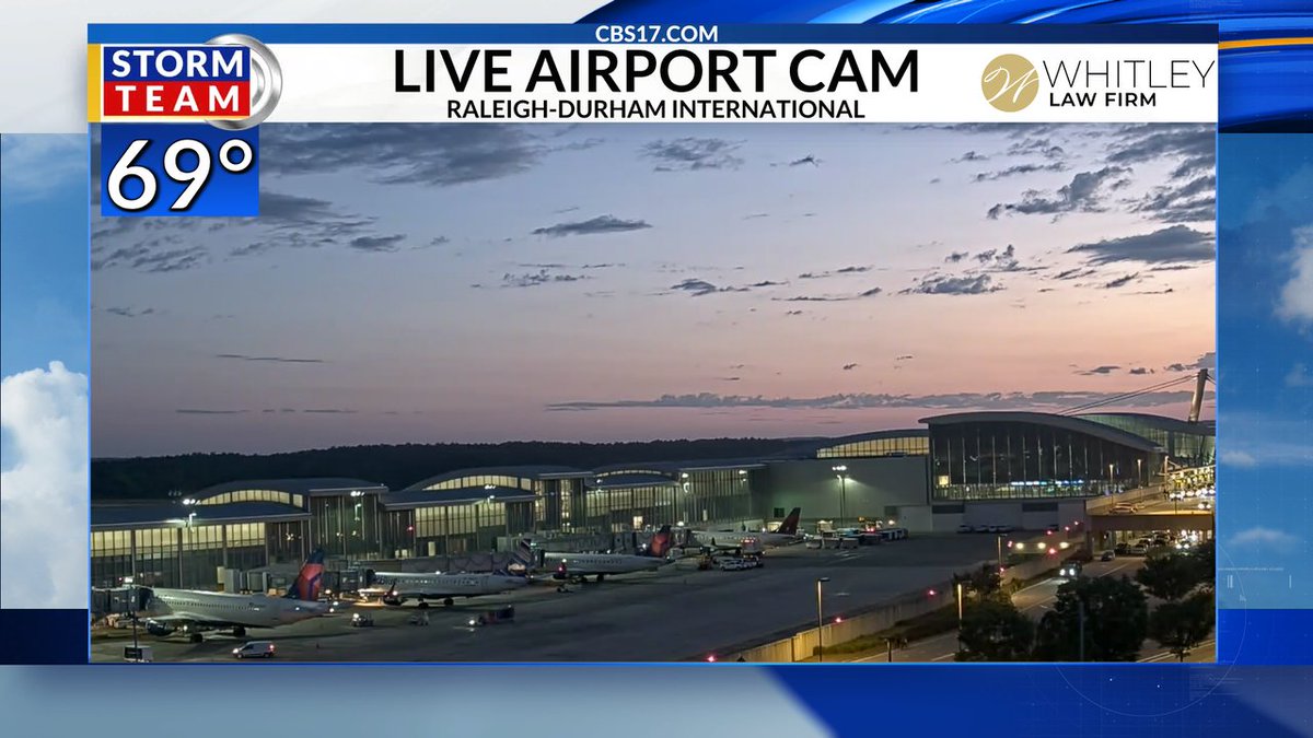 Good Tuesday morning from RDU! Check out that beautiful sky. @wncn