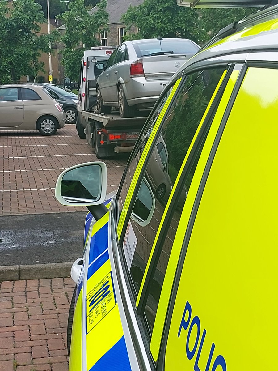 #GalashielsRP stopped this vehicle in Paton Street, Galashiels. A check of the driver and the vehicle established that there was no insurance in place. The vehicle was seized and the driver issued with a conditional offer of 6 points & £300 fine. #InsureItOrLoseIt #DriveInsured