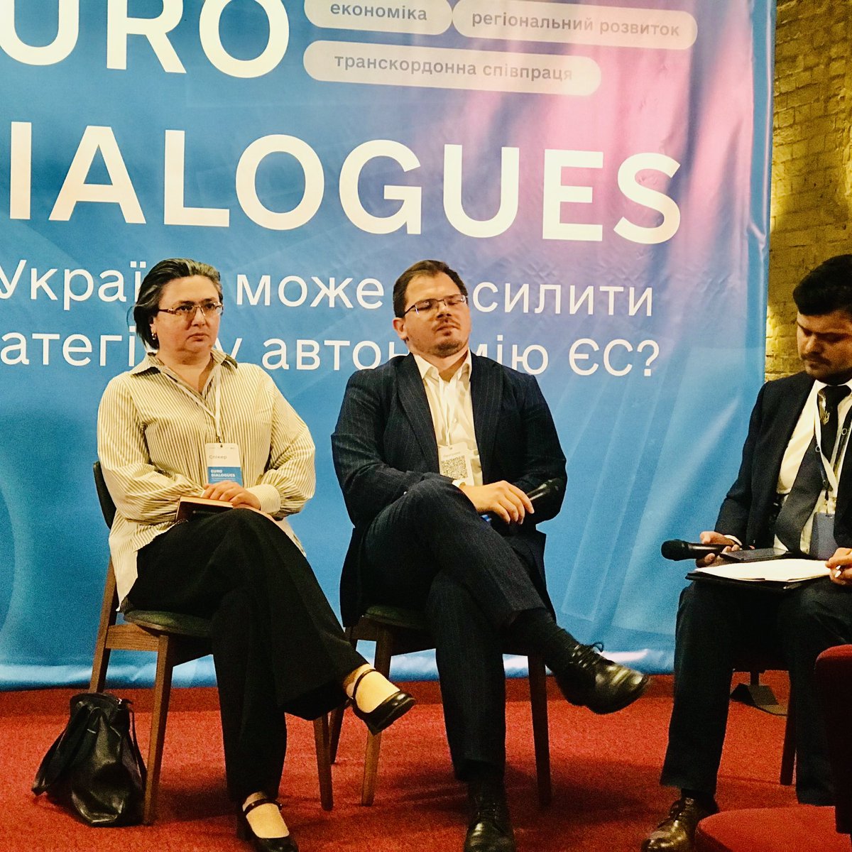 How can Ukraine strengthen the strategic autonomy of EU? An event happening now in Kyiv that has got together many EU experts incl. #IER Research Director Veronika Movchan. 

P.S. in 🇺🇦 language bit.ly/UAEU_strengthe…