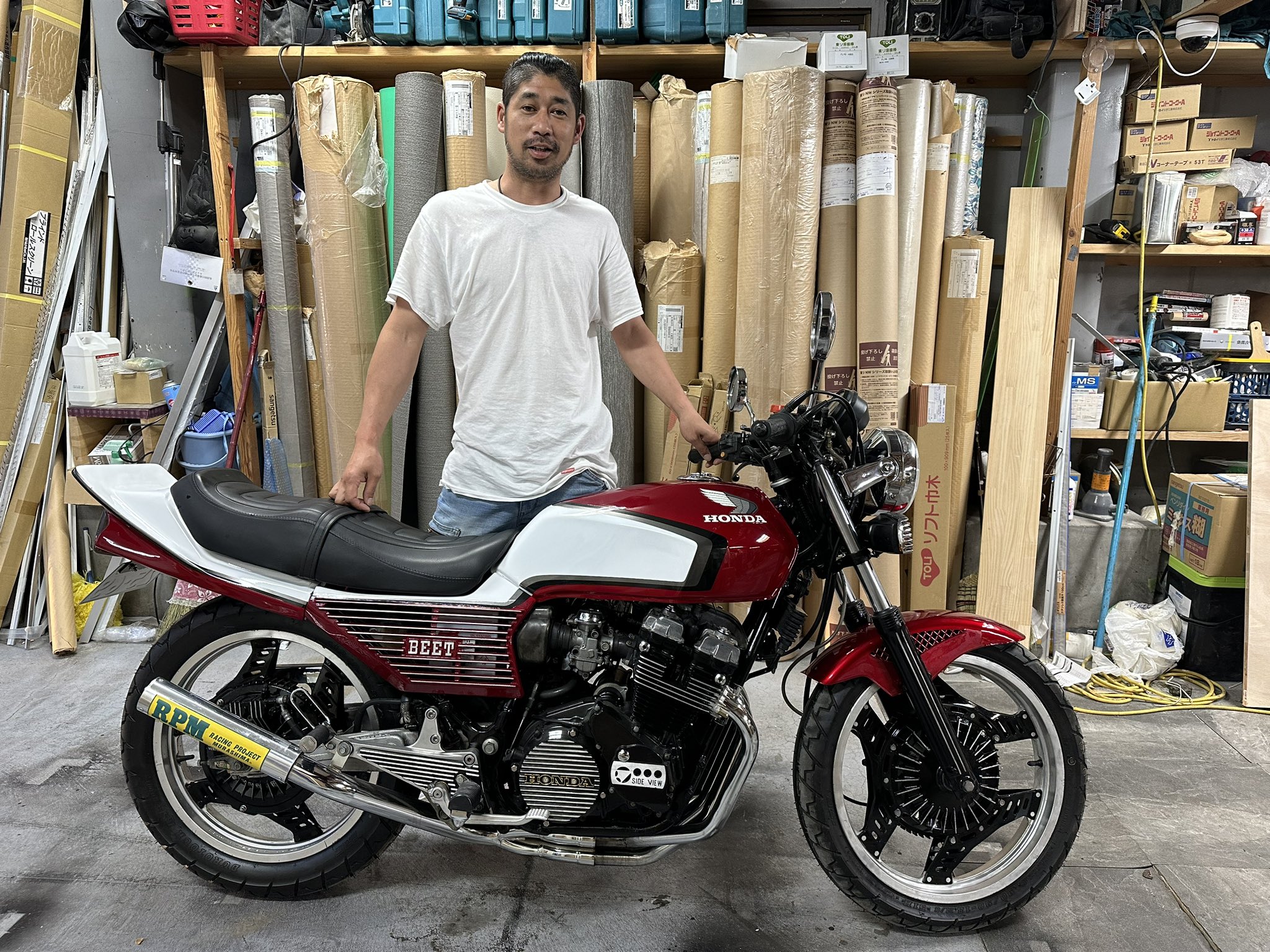 cbx400fETCになります。 cbx400fETCになります。