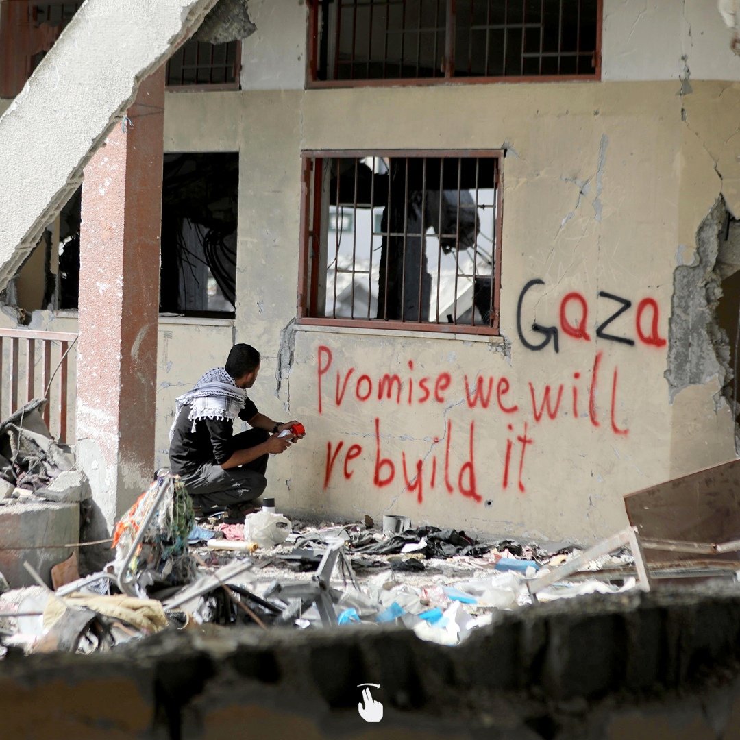 Al__Quraan's tweet image. Messages of hope and resistance painted by Palestinian youth embellish the horrific destruction caused by Israeli air strikes in Palestine’s Gaza. 🇵🇸💔🥺
