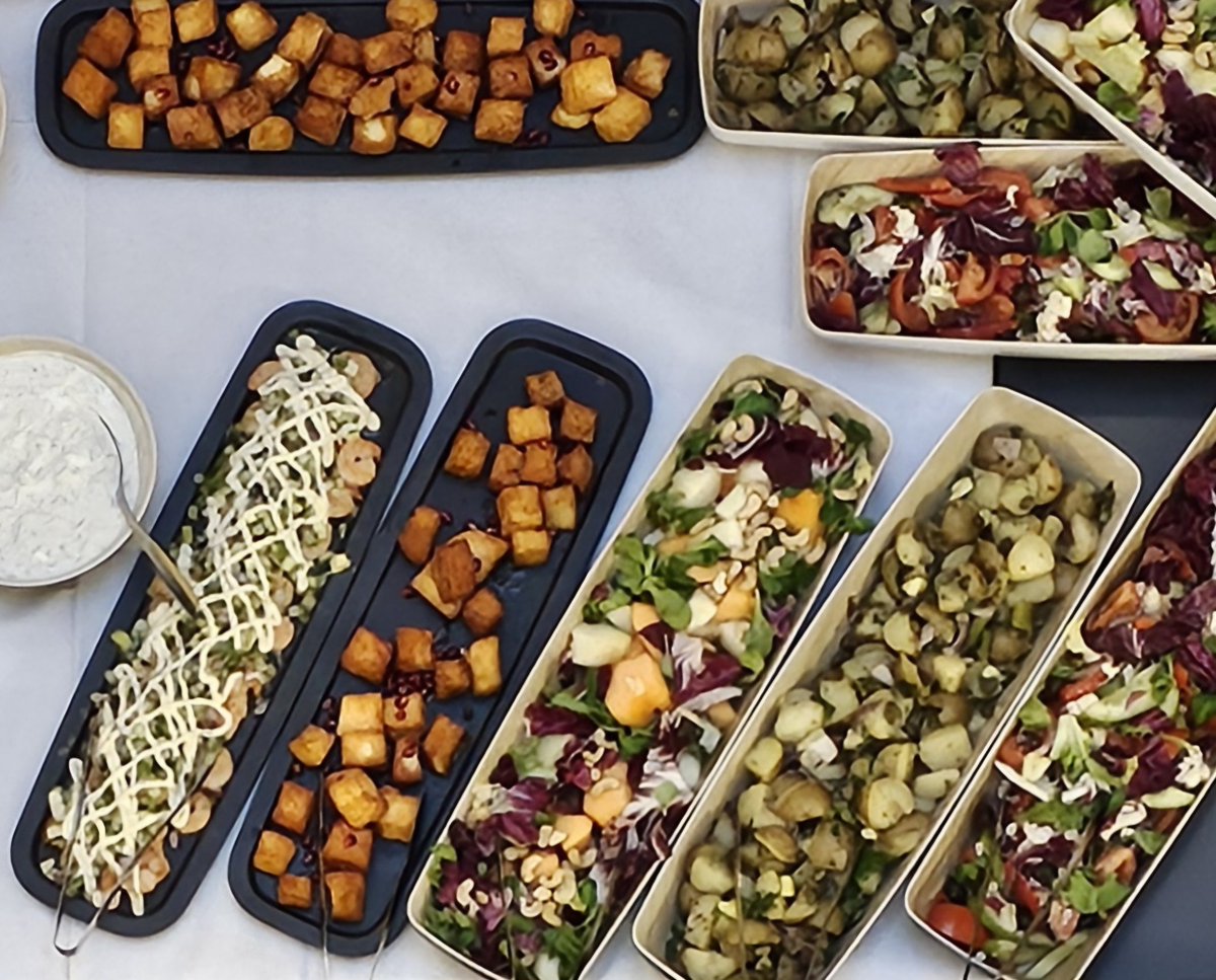 Pohjois-Karjalan heinä-elokuun vaihteessa tapahtuu:

Vaskiviikko, Lieksa 26.7. – 3.8.2024
Osuuskaupparock, Joensuu 2.–3.8.2024
Karhufestivaali ja Villiruokafestivaali, Ilomantsi 8.–10.8.2024
Vanhan Kauppalan avoimet ovet, Nurmes 10.8.2024